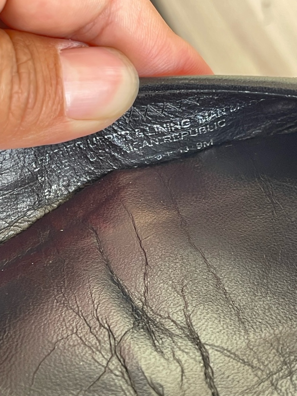 Tory Burch Black Pebbled Leather Logo Ballet Flats - Picture 11 of 11